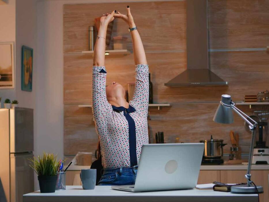 Daily Yoga: 7 Quick And Simple Asanas To Practise When You're Busy Working From Home