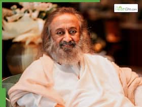 Gurudev Sri Sri Ravi Shankar s 5 Powerful Yoga Asanas to Calm the Mind and Defeat Anxiety Naturally Gurudev Sri Sri Ravi Shankar s 5 Powerful Yoga Asanas to Calm the Mind and Defeat Anxiety Naturally