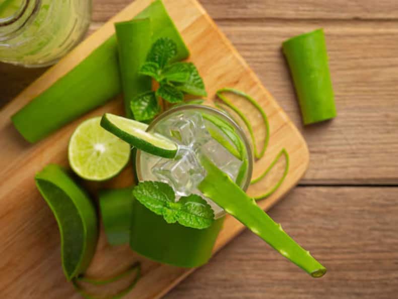 Anti-Aging Remedies: आजकल 40 की उम्र से पहले झुर्रिया क्यों आ रही है? जानिये एजिंग रोकने के 4 जबरजस्त देसी नुस्खे