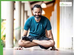 5 Best Yoga Asanas That Men In Their 30s Must Practise Every Day