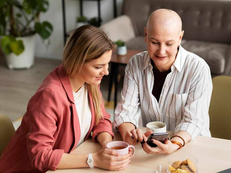 7 Ways To Help Someone Mentally And Emotionally After A Cancer Diagnosis
