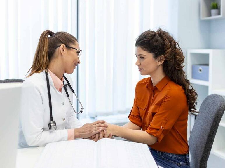 7 Ways To Help Someone Mentally And Emotionally After A Cancer Diagnosis