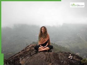 6 Best Yoga Asanas To Practise When Travelling To A High-Altitude Place
