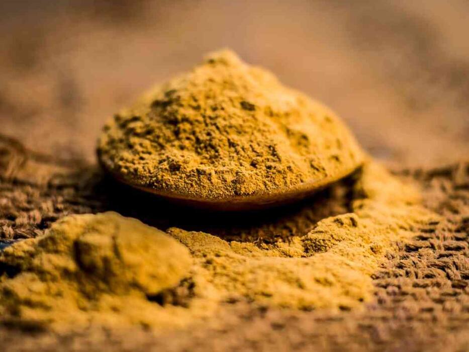 मुल्तानी मिट्टी से चेहरे की झुर्रियां कैसे हटाएं? जानें 5 तरीके, जिससे बुढ़ापा होगा कम