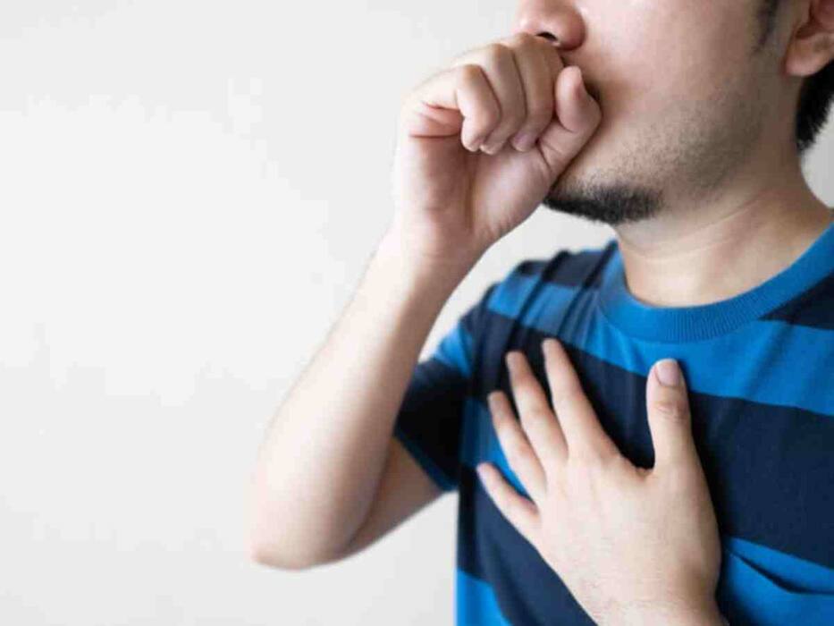 फेफड़े कमजोर होने के लक्षण क्या है? जानें, 5 गंभीर संकेत