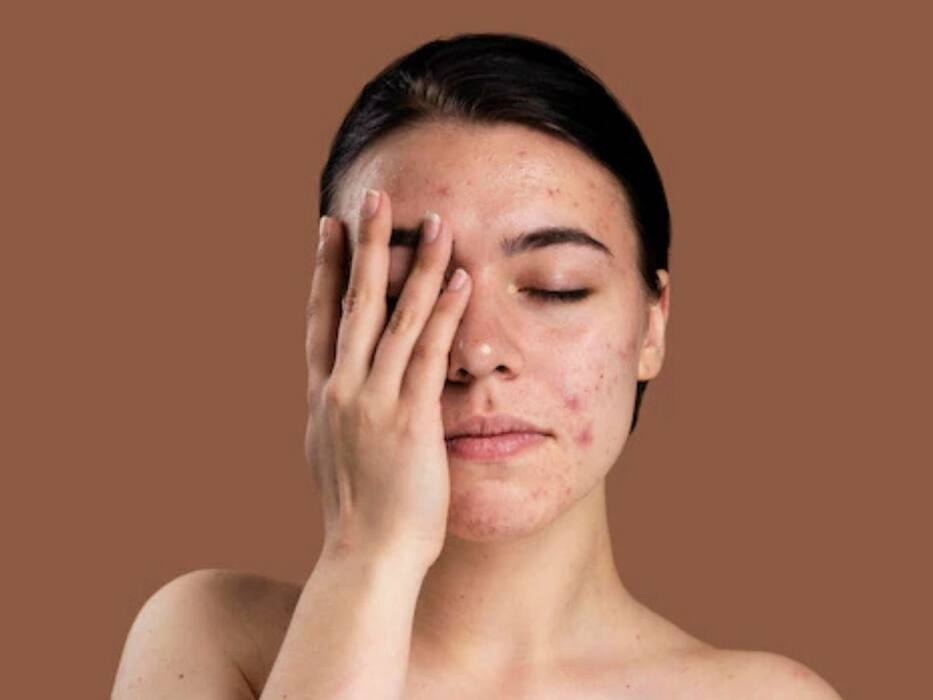 सुबह खाली पेट नीम के पत्ते चबाने से क्या होता है? एक्सपर्ट से जानिए इसके 5 फायदे