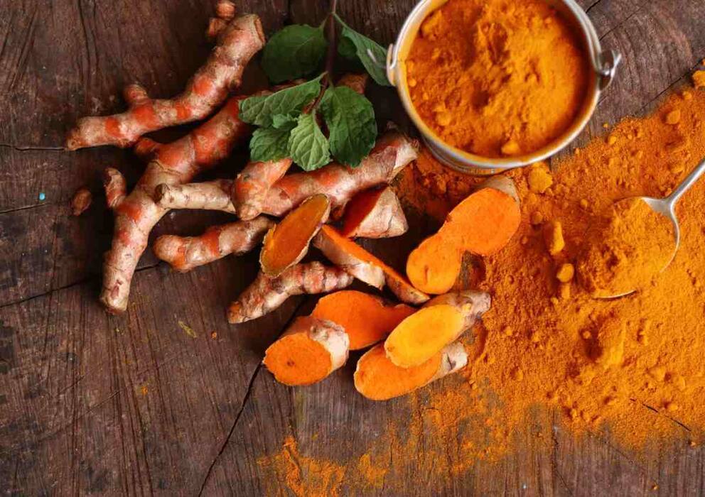 त्वचा पर फंगल संक्रमण का इलाज कैसे करें? जानें 5 देसी नुस्खे, जिनसे इन्फेक्शन का होगा इलाज