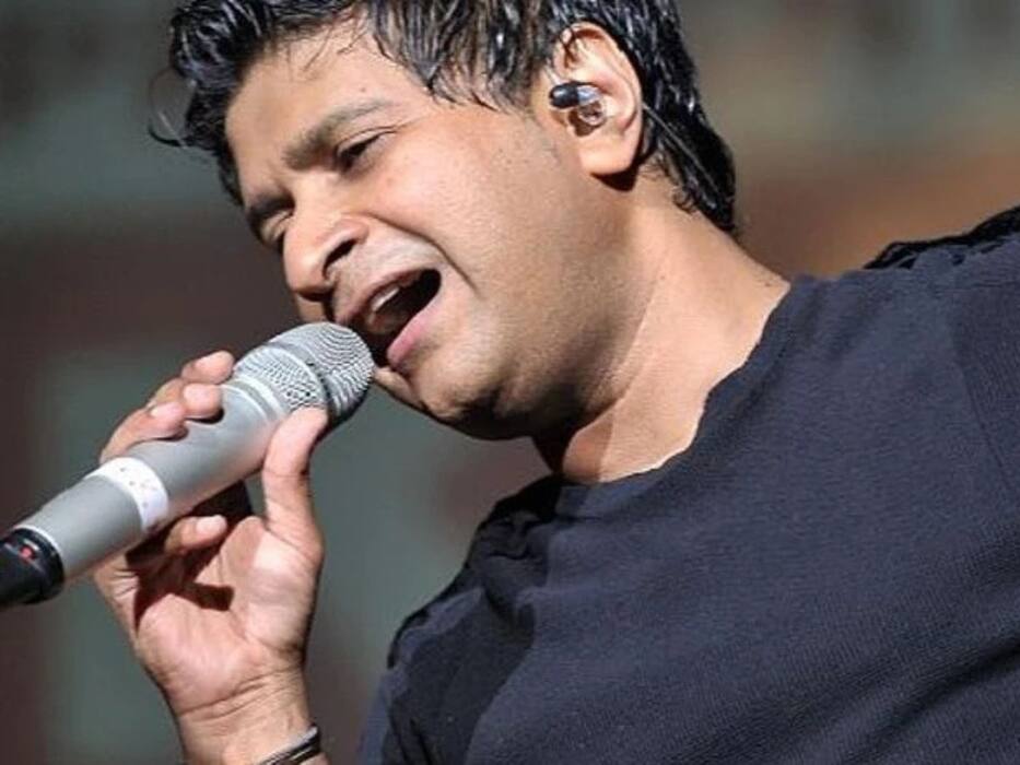 इन 5 सेलेब्स की हुई हार्ट अटैक से मौत, 40-42 उम्र में छोड़ गए दुनिया