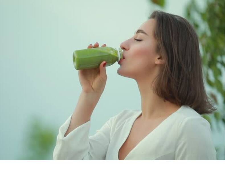 बदलते मौसम में कौन-सी सब्जियों का जूस पीना चाहिए? एक्सपर्ट से जानें