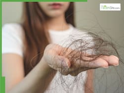 Castor Oil Vs Coconut Oil: Which Is Better For Winter Hair Fall In Women?