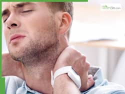 Common Neck Cracking Habit May Lead To Dangerous Complications, Expert Warns