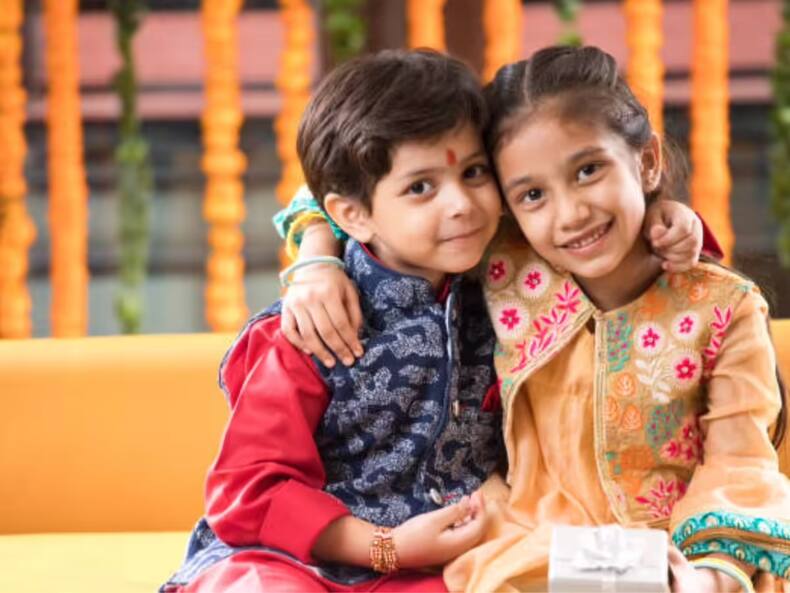 चमकेगा किस्मत का सितारा, दिसंबर में पैदा हुए बच्चों के लिए “द” से शुरु होने वाले 5 सबसे लकी नाम