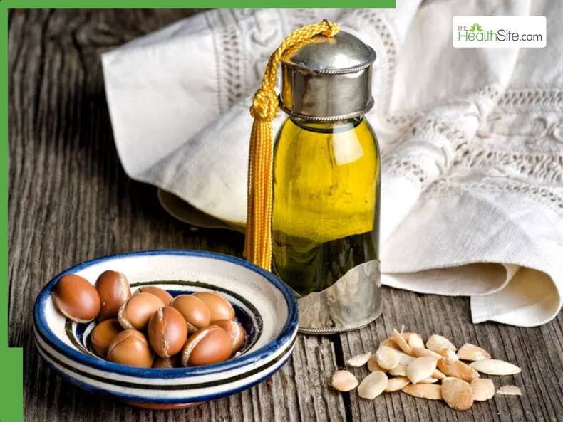 5 Best Oils To Mix With Castor Oil For Faster Hair Growth Based On Your Hair Type