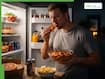 Eating late at night? Experts warn it may increase your risk of kidney disease