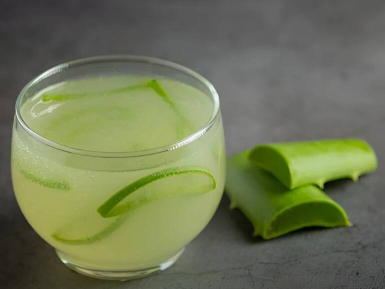 कब्ज, हीटस्ट्रोक और पिंपल्स से राहत दिलाता है Aloe Vera shot, इस तरीके से घर पर करें तैयार