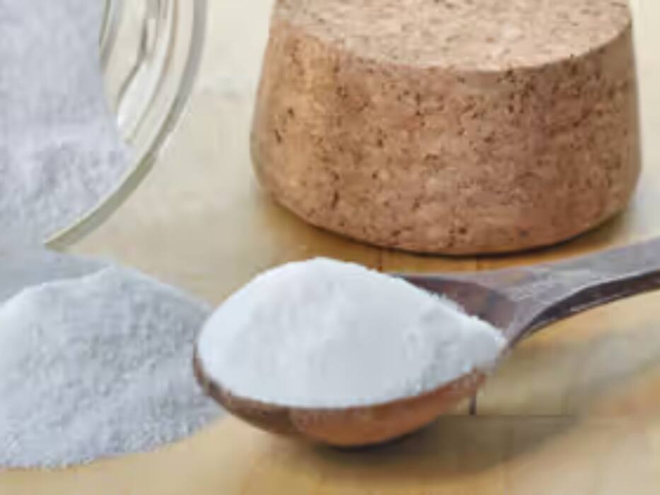 5 easy DIY scalp exfoliation remedies for healthy, dandruff-free hair at home