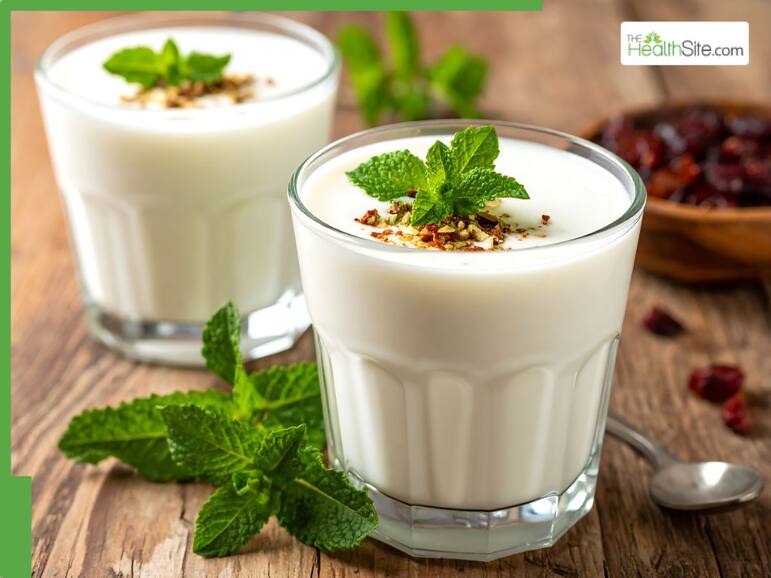 5 Best cooling drinks that can help beat the summer heat naturally