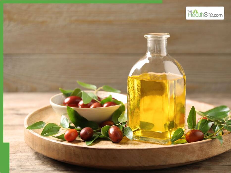 7 lightweight oils to mix with castor oil for faster hair growth based on your type