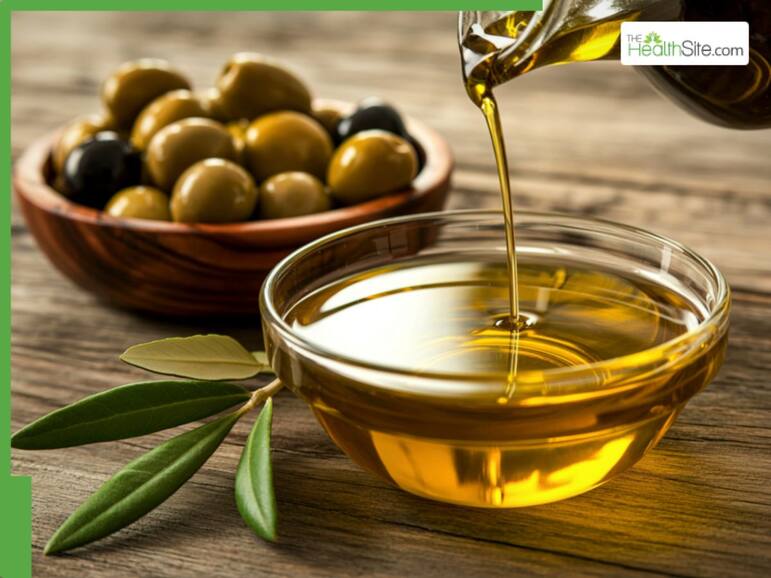 5 best oils to mix with castor oil for better hair growth based on your hair type