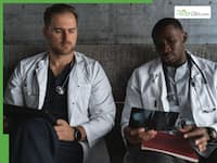 Surge in online self-diagnosis trend prompts doctor warning on serious health risks