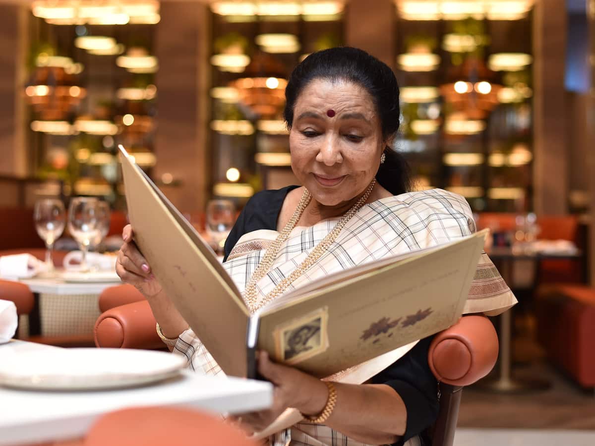 Asha Bhosle’s Death: Did You Know She Ran A 14-Outlet Global Restaurant Chain?