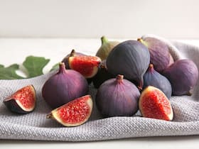 Fig health benefits: What happens in your body if you start eating 1 soaked Anjeer daily on an empty stomach?