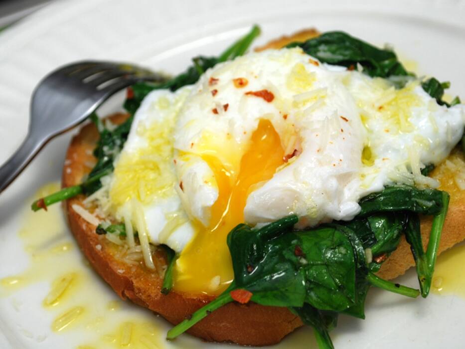 5 healthy breakfasts packed with protein and iron to boost energy levels naturally
