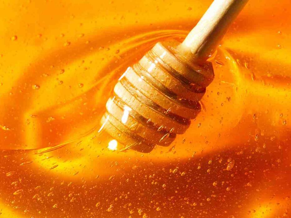 रात को सोने से पहले ऑयली स्किन पर क्या लगाना चाहिए? जानें, 5 चीजें