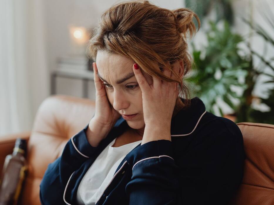 बार-बार क्यों होती है उल्टी? ये हैं 5 बड़े कारण जिन्हें आप कर रहे हैं नजरअंदाज