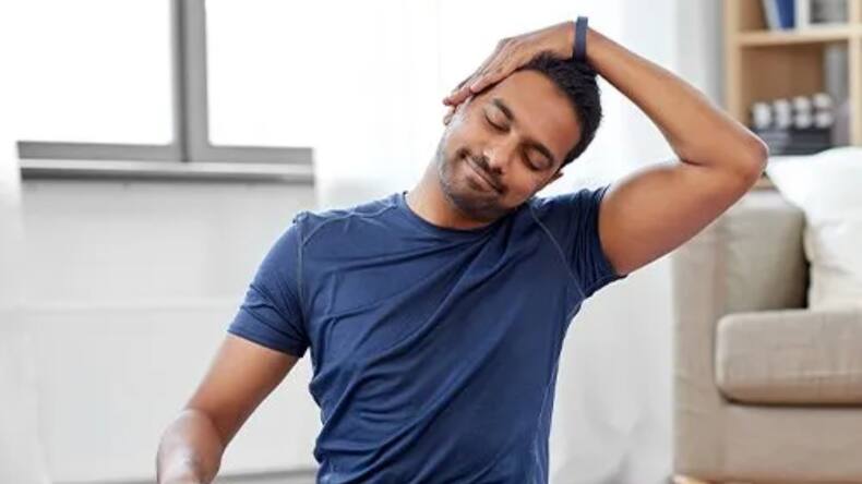 5 head exercises to avoid spondylitis