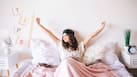 How to wake up feeling energetic? 8 simple habits that can help you become a morning person