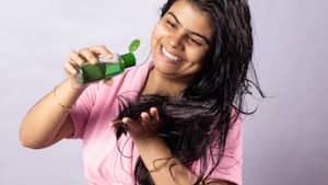 5 hair oils for frizzy hair in monsoon