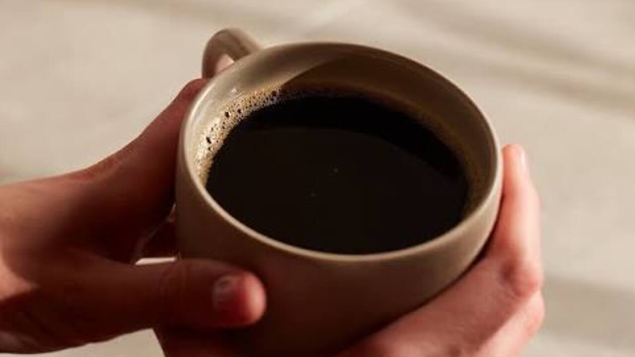 ब्लैक कॉफी में एंटीऑक्सीडेंट्स होते हैं।