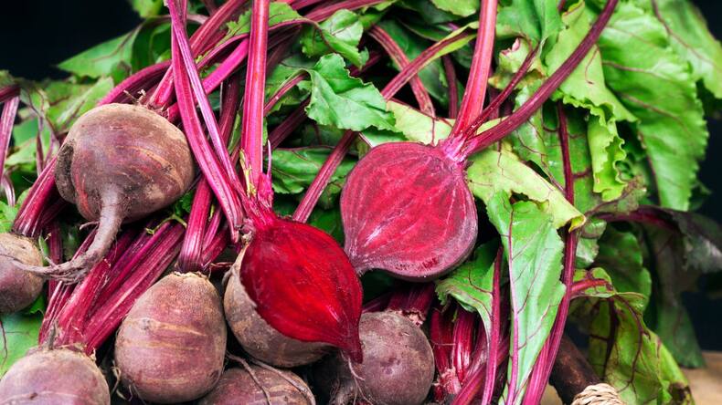 6 iron-rich foods to naturally boost hemoglobin levels
