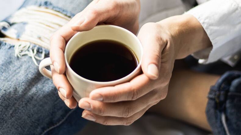 Lose belly fat naturally? These 5 morning drinks may help