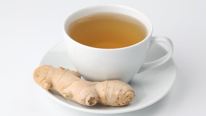 5 herbal tea to reduce bloating during monsoon