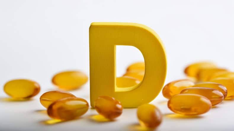 6 vitamins that make hair oils work better