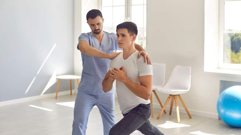 6 people who can benefit from Tai Chi walking
