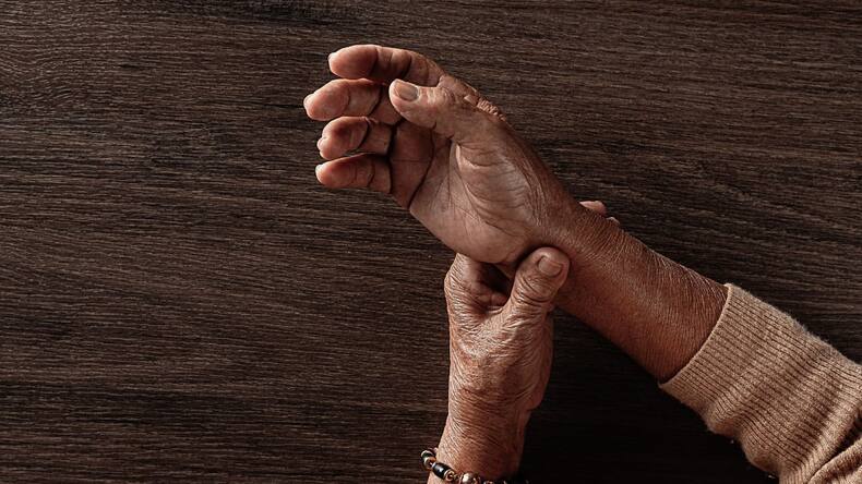 6 people who can benefit from Tai Chi walking