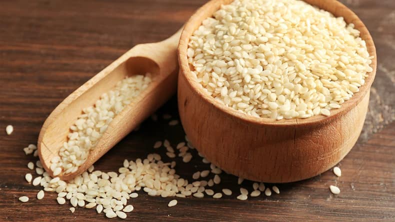 5 healthy seeds to support hair growth naturally