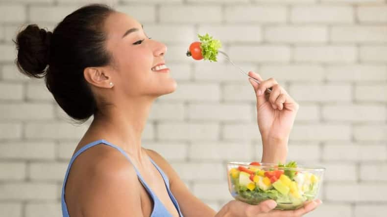 5 ways to minimize dark circles without makeup