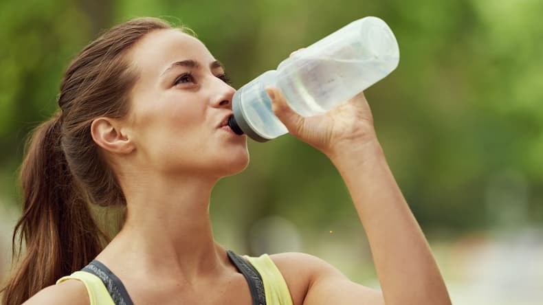5 natural tips that may help reduce eye bags