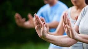 6 people who can benefit from Tai Chi walking 6 people who can benefit from Tai Chi walking
