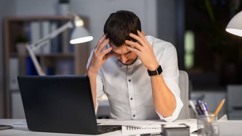 पानी पीने के बाद भी बार-बार प्यास क्यों लगती है? जानें पॉलीडिप्सिया के 5 आम कारण