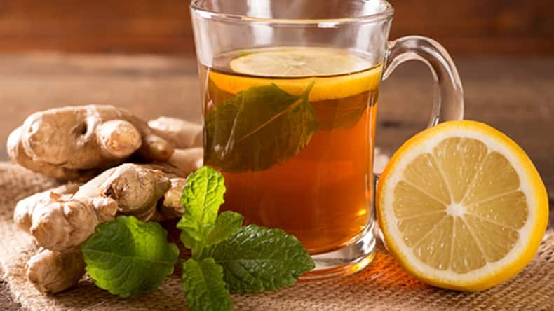 5 benefits of drinking lemon tea during the rainy season