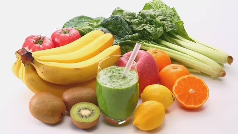 Endometriosis diet: Foods to eat and avoid to help manage symptoms