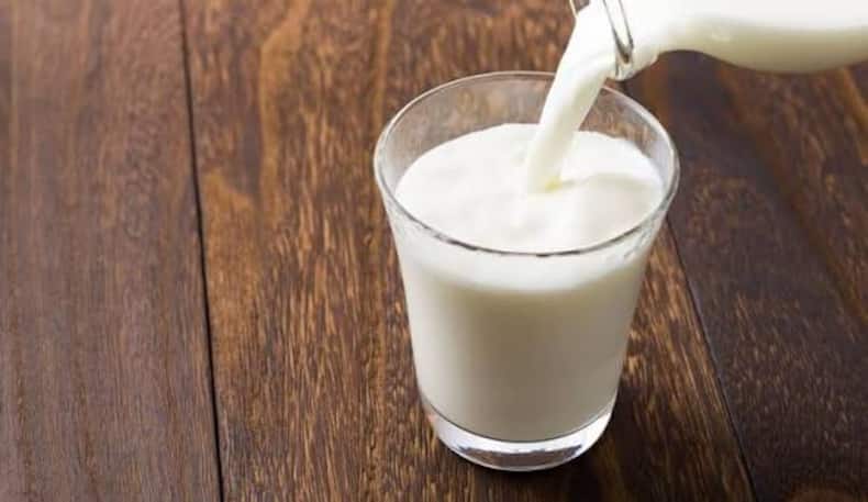 5 drinks that calm cortisol before bed