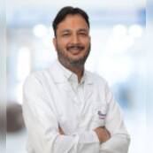 डॉ. प्रशांत कुंभज जयपुर के एक प्रसिद्ध ऑन्कोलॉजिस्ट हैं। इस समय वह नारायणा हॉस्पिटल, जयपुर में सीनियर कंसल्टेंट-मेडिकल ऑन्कोलॉजी के रूप में कार्यरत हैं। उन्होंने MBBS, MD(Radiation Oncology) और DM (Medical Oncology) की पढ़ाई की है। उन्हें हेड एंड नेक, लंग, ब्रेन, स्किन, ब्लड और ब्रेस्ट कैंसर के इलाज में विशेषज्ञता प्राप्त है। उन्हें American Society of Medical Oncology में सदस्यता प्राप्त है।