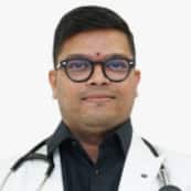 डॉ. विघ्नेश वाई,  हैदराबाद के सिकंदराबाद में यशोदा अस्पताल में एक सीनियर कंसल्टेंट जनरल फिजिशियन हैं, जिन्हें 18 वर्षों से अधिक का अनुभव है। वे इंटरनल मेडिसिन, डायबिटीज, हाई ब्लड प्रेशर और संक्रामक रोगों के विशेषज्ञ हैं। शिक्षा की बात करें,  तो इन्होंने एमबीबीएस, पांडिचेरी विश्वविद्यालय, एमडी,  डायबिटीज साइंस से मास्टर जैसी कई तरह की डिग्रियां हासिल की हैं।
