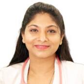 डॉ. सिंधुरा मंडावा, यशोदा हॉस्पिटल, हाईटेक सिटी, हैदराबाद में एक प्रसिद्ध सीनियर कंसल्टेंट डर्मेटोलॉजिस्ट और  एस्थेटिशियन हैं। ये एंटी-एजिंग ट्रीटमेंट, स्किन पीलिंग, लेजर ट्रीटमेंट, फिलर्स, एक्ने ट्रीटमेंट और पिगमेंटेशन ट्रीटमेंट में एक्सपर्ट हैं। इन्होंने एमबीबीएस,  डॉ. एनटीआर यूनिवर्सिटी, विजयवाड़ा और एमडी (MD), त्वचाविज्ञान, जेएसएस विश्वविद्यालय, कर्नाटक से हालिस की है।